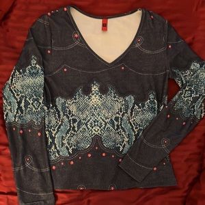 Blue snakeskin print long sleeve western top